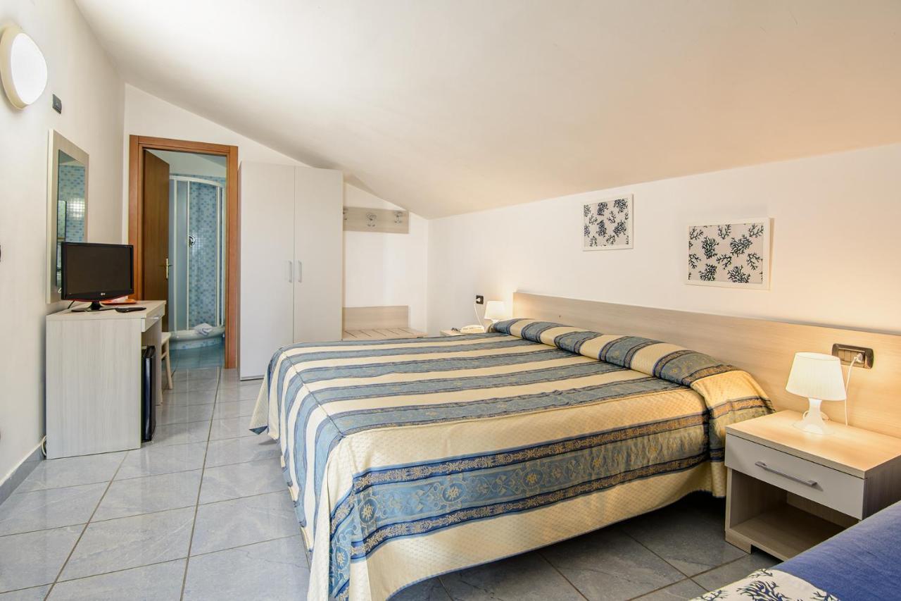 Hotel Serenella Agropoli Exterior photo